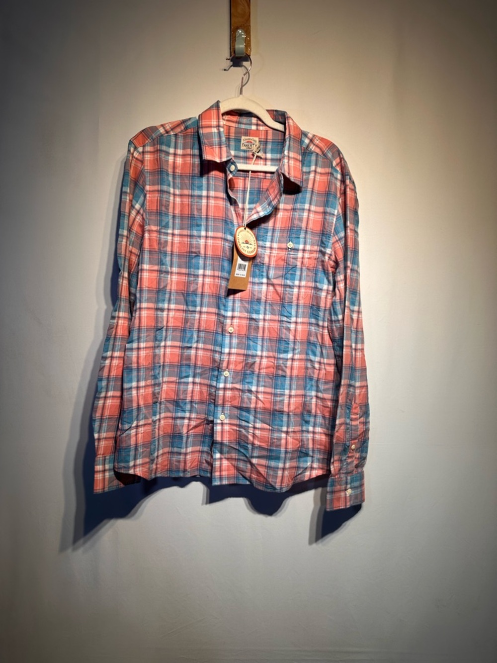 NWT Faherty Pink and Blue Plaid Long-Sleeve Button-Down Shirt - Picture 2 of 7